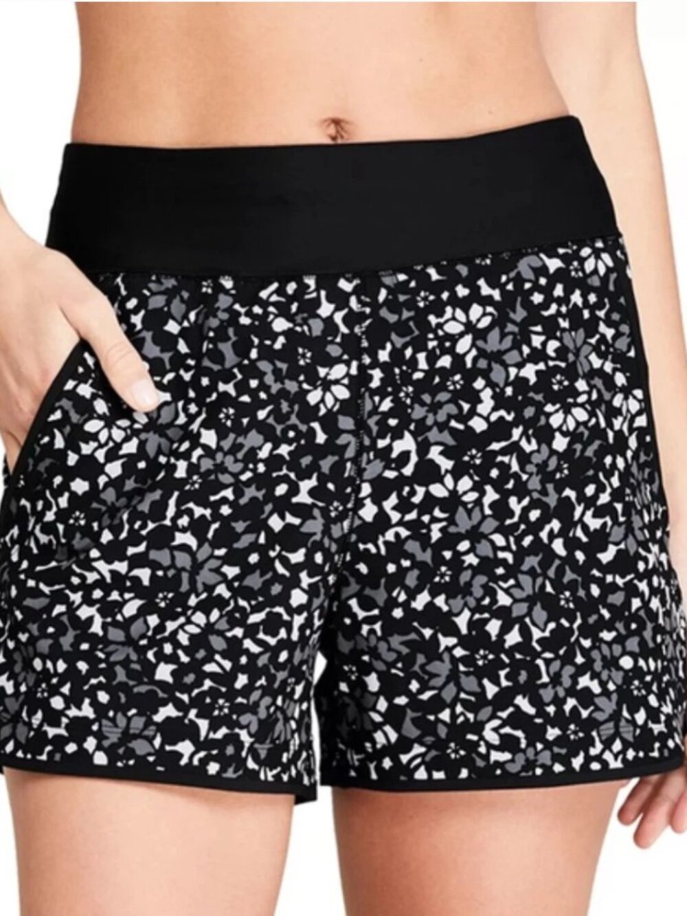 Lands' End Black Floral 5" Quick Dry Swim Board Short 16